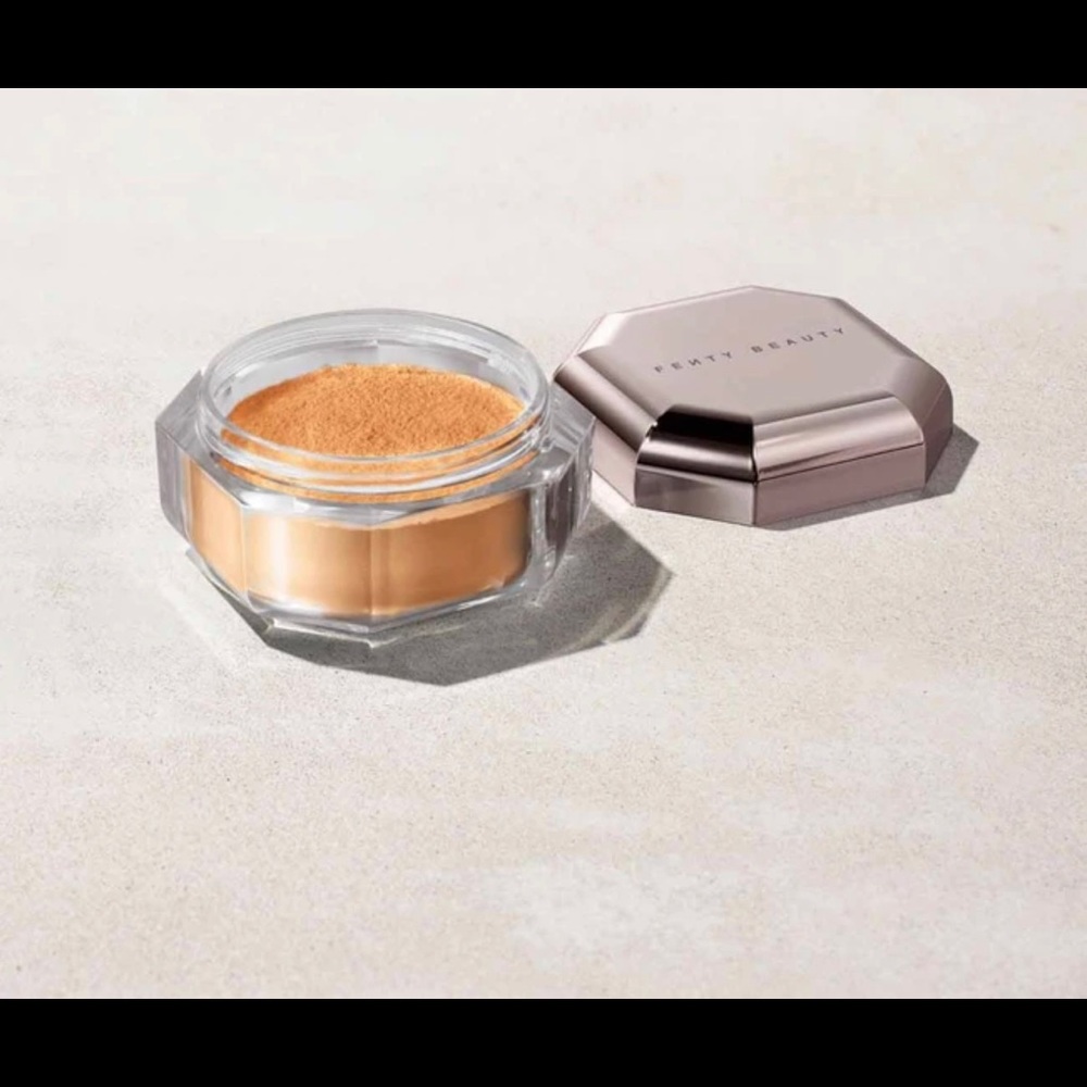 Fenty Hazelnut Pro Filt’r Instant Retouch Setting Powder
